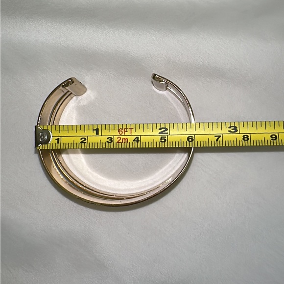 β¨π Gold Cut out Cuff Bangle with 3 lines from Nordstrom πβ¨ - Picture 7 of 11